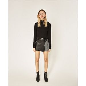 NWT Zara Size M Mini Faux Leather Skort RARE